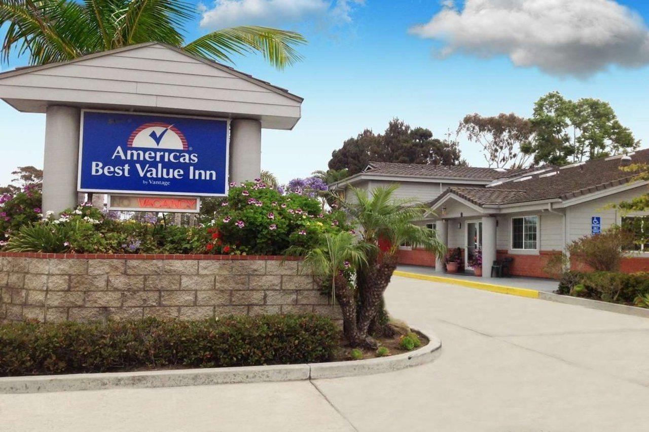 Americas Best Value Inn Oxnard-Port Hueneme Buitenkant foto