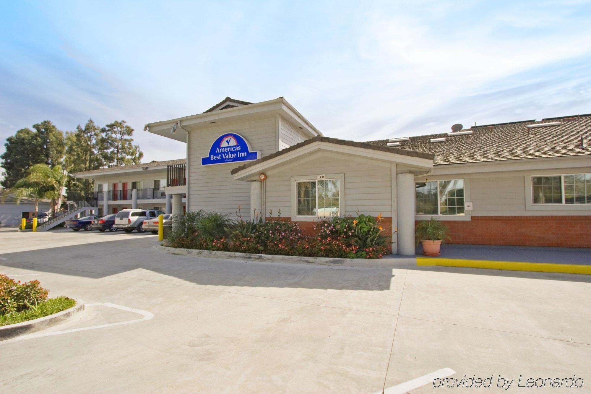 Americas Best Value Inn Oxnard-Port Hueneme Buitenkant foto